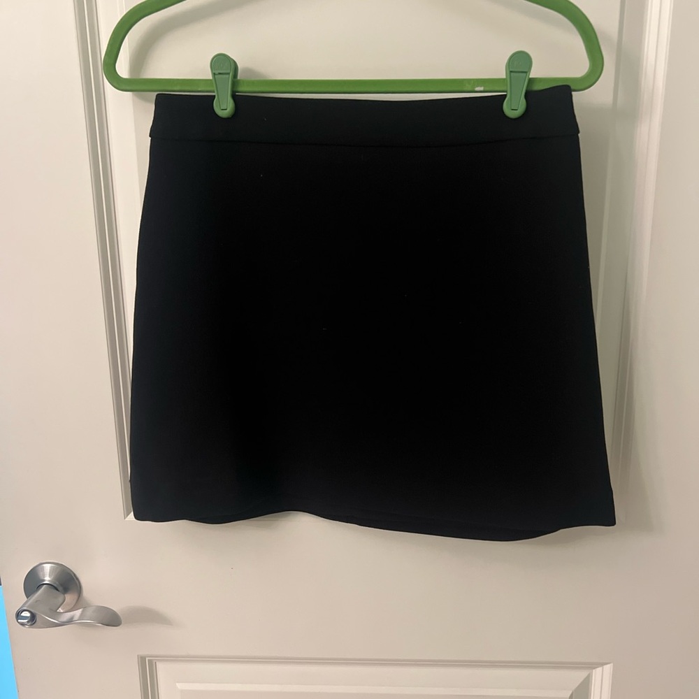 NWT Express mini skirt - black - size 6